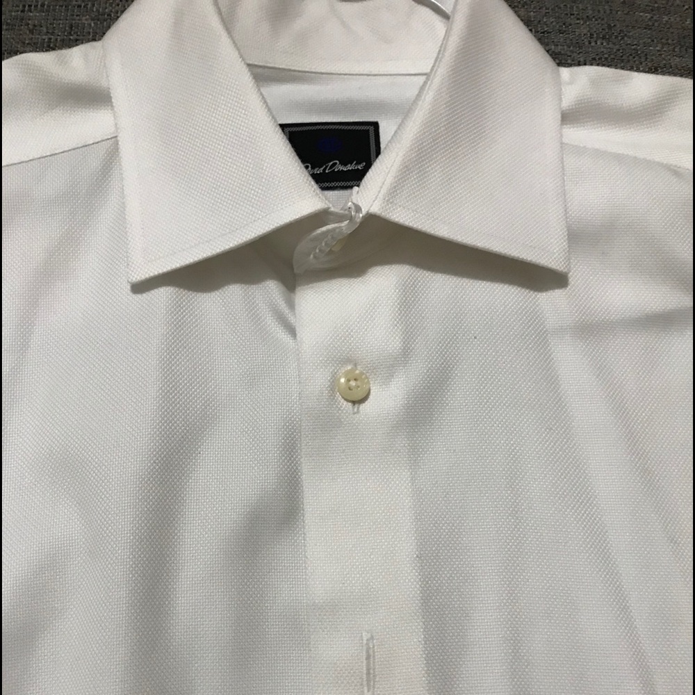 David &Donahue men’s dress shirt,size 15 1/2,34,35